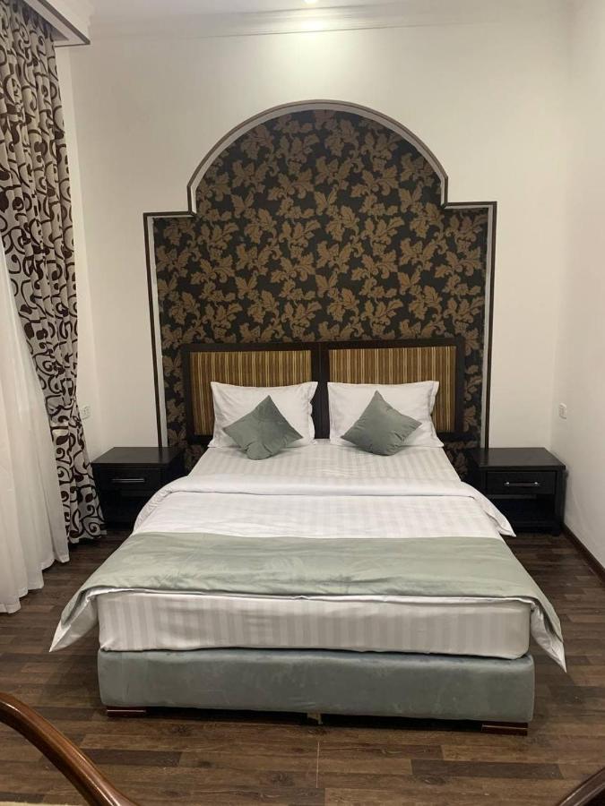 Ikan Registon Hotel Samarkand Exterior photo
