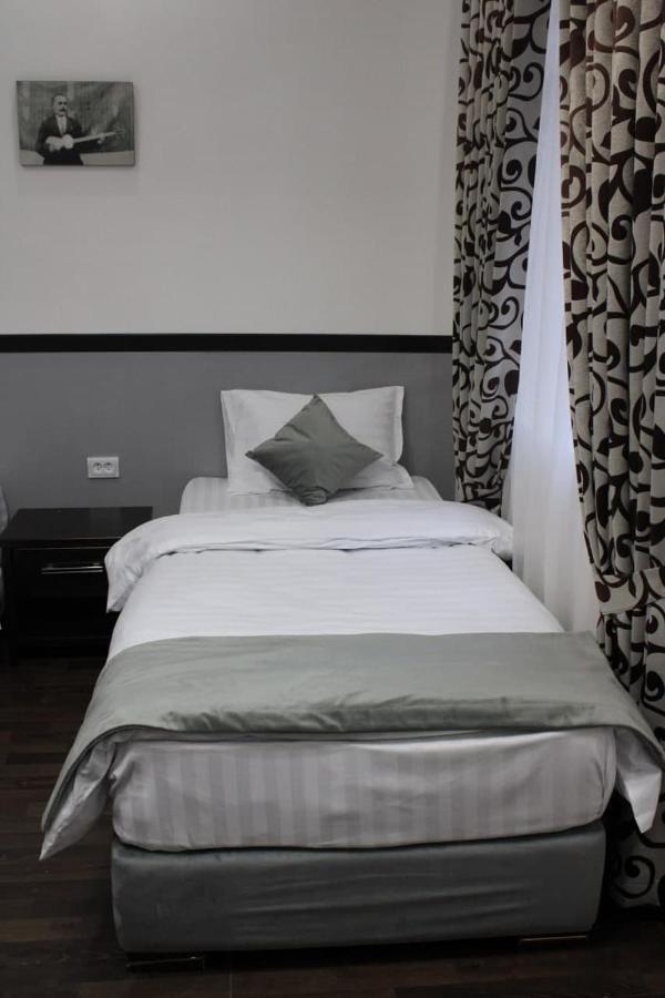 Ikan Registon Hotel Samarkand Exterior photo